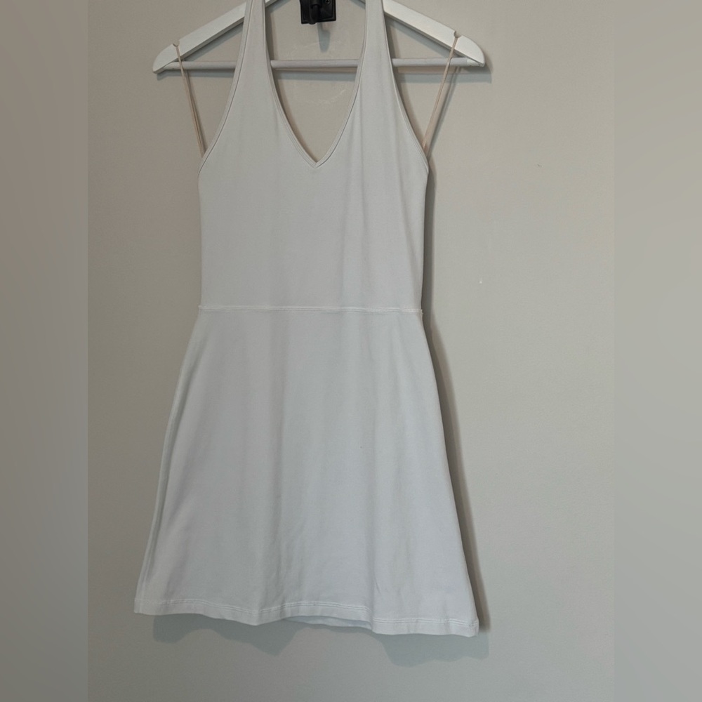 Aritzia Wilfred Free dress